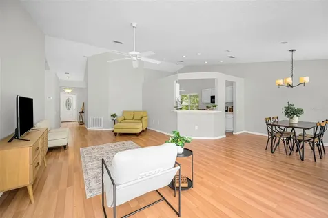1721 Hunter Lane Tarpon Springs FL 34689