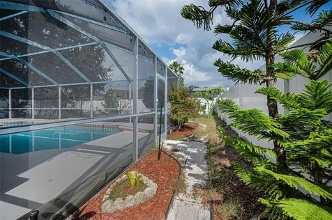 1721 Hunter Lane Tarpon Springs FL 34689