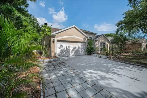 1721 Hunter Lane Tarpon Springs FL 34689