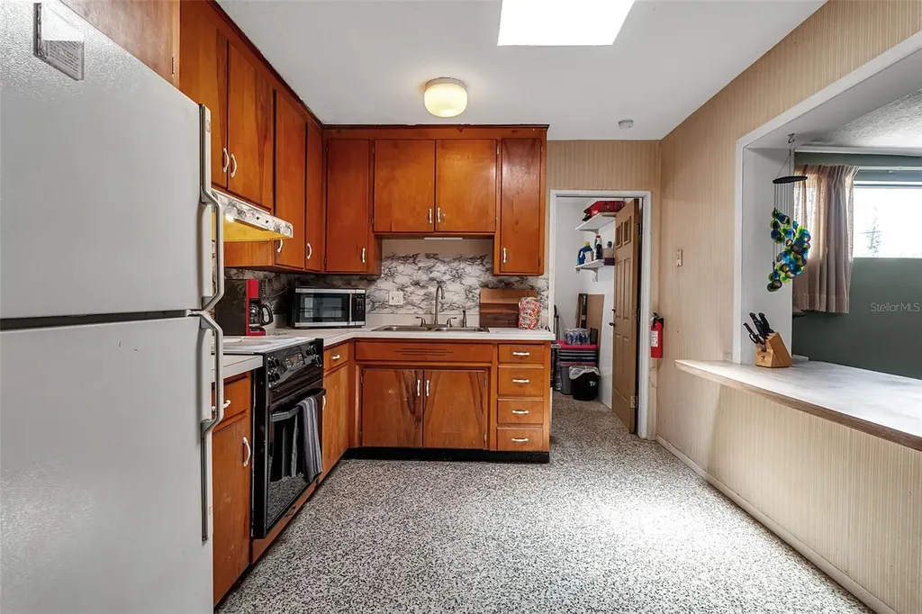 5803 24th Street W Bradenton FL 34207