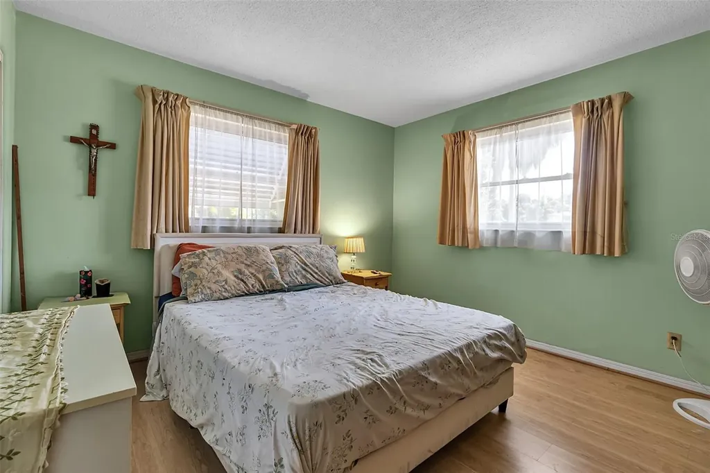 5803 24th Street W Bradenton FL 34207