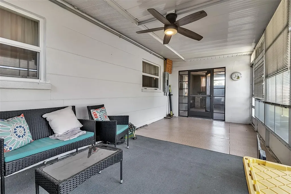 5803 24th Street W Bradenton FL 34207