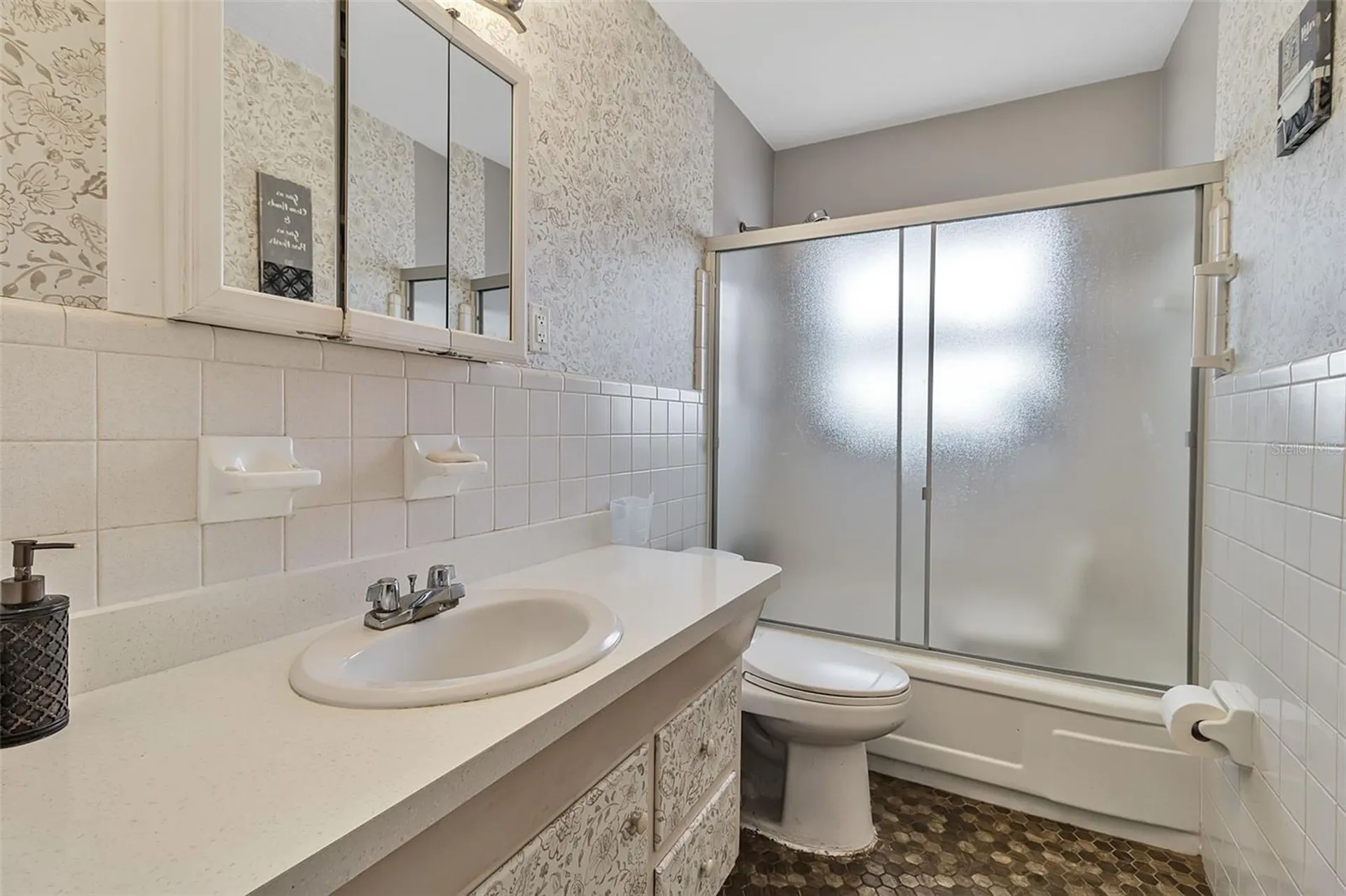 5803 24th Street W Bradenton FL 34207