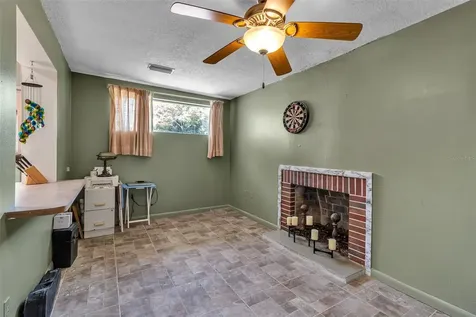 5803 24th Street W Bradenton FL 34207