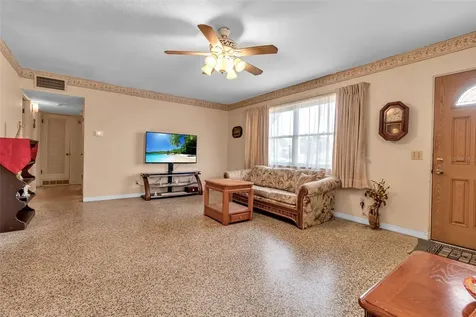 5803 24th Street W Bradenton FL 34207