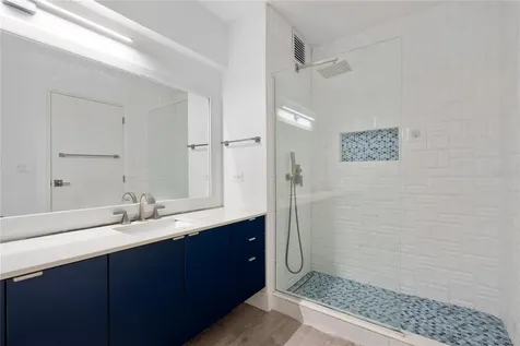 103 Avenida De Diego San Juan PR 00911