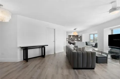 103 Avenida De Diego San Juan PR 00911