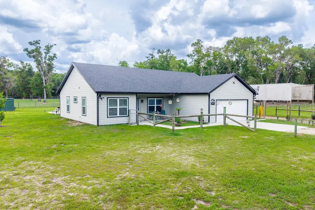 11030 NW 100th Avenue Chiefland FL 32626