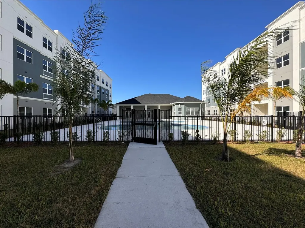 1209 Southstation Place Orlando FL 32809