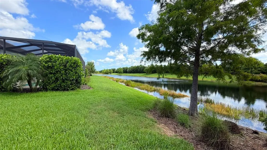 8294 Grande Shores Drive Sarasota FL 34240