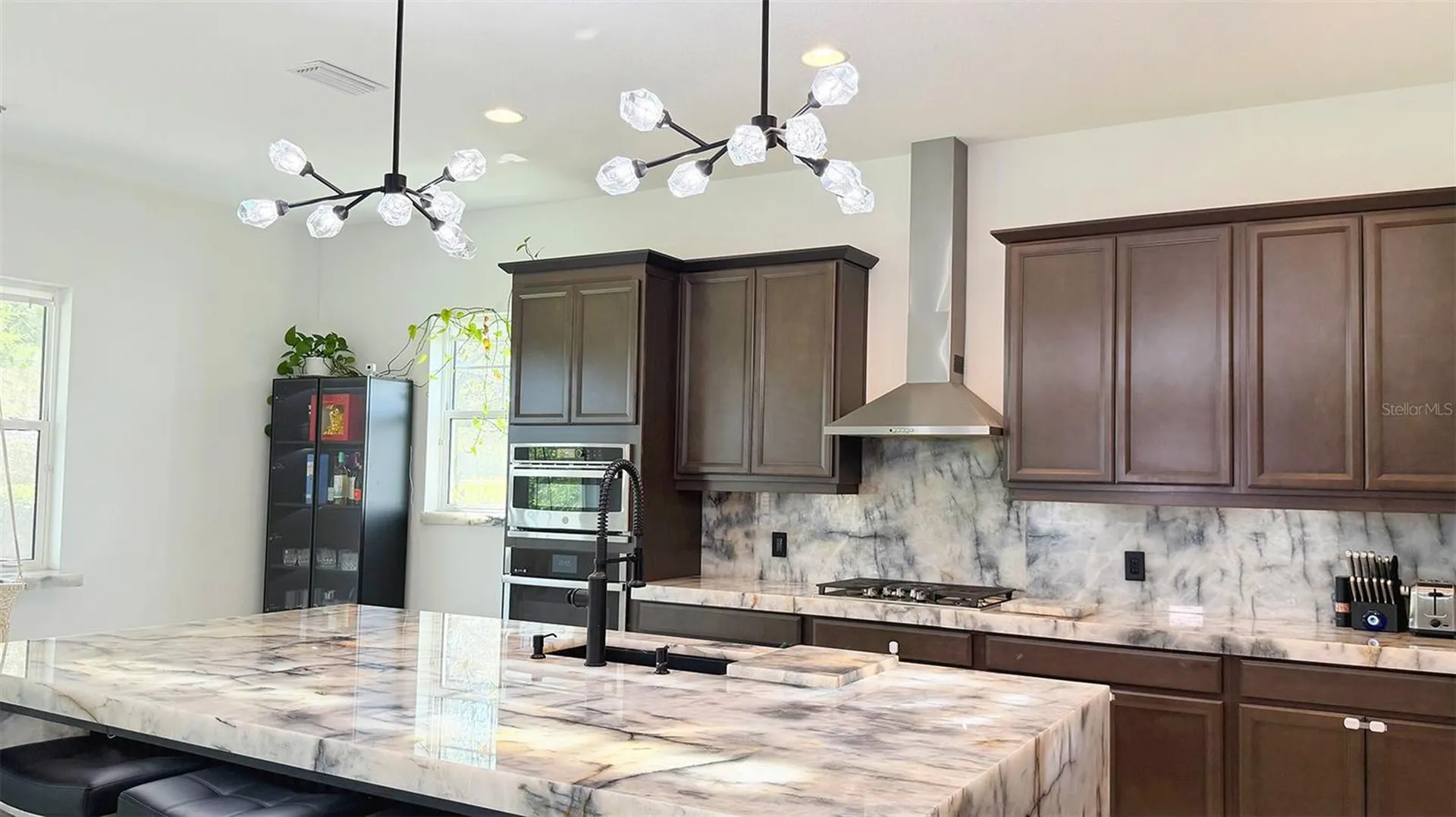 8294 Grande Shores Drive Sarasota FL 34240