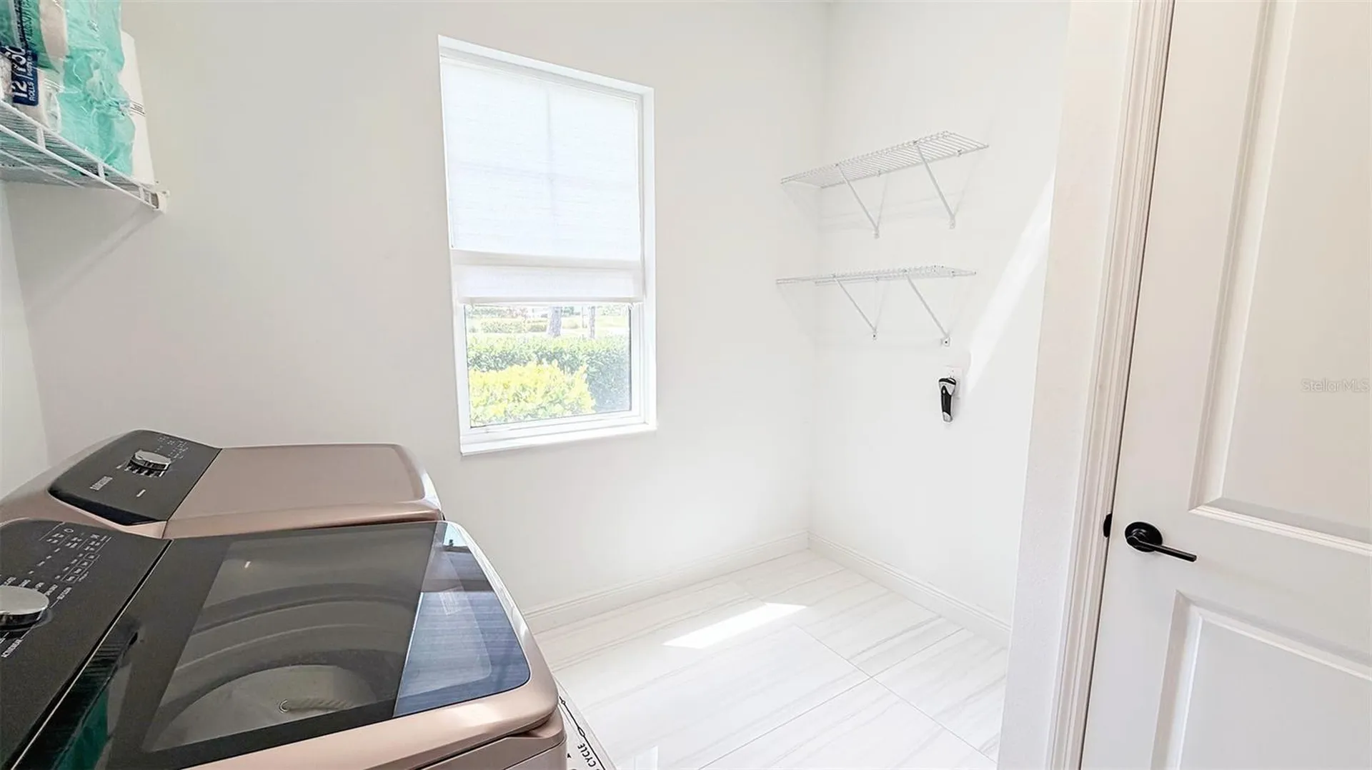 8294 Grande Shores Drive Sarasota FL 34240
