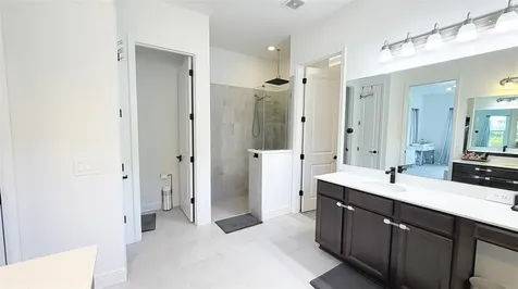 8294 Grande Shores Drive Sarasota FL 34240