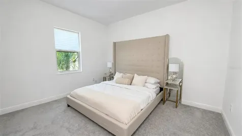 8294 Grande Shores Drive Sarasota FL 34240