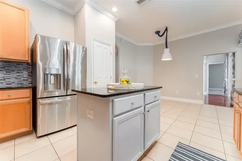 15211 Merlinglen Place Lithia FL 33547