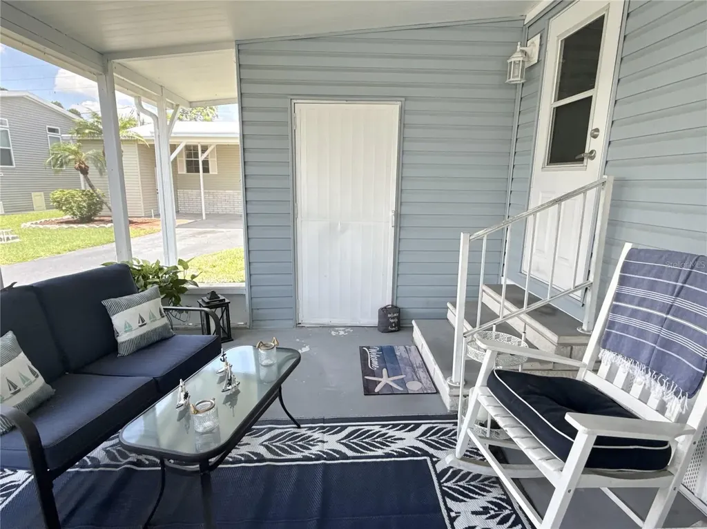 217 Mount Piney Avenue NE St Petersburg FL 33702