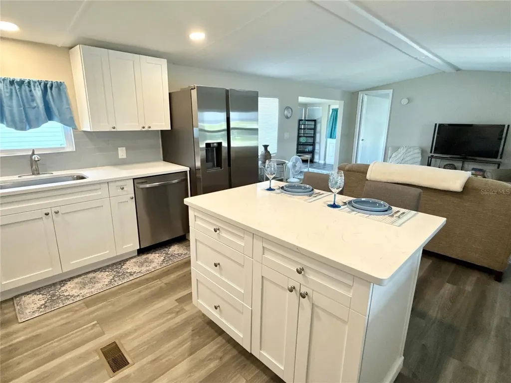 217 Mount Piney Avenue NE St Petersburg FL 33702