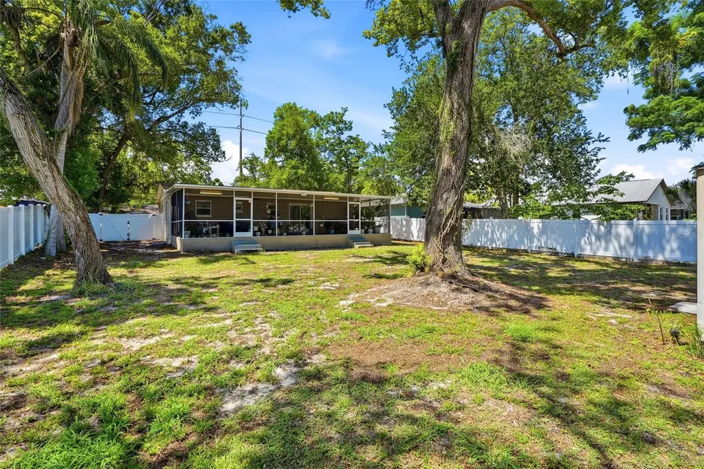 1512 E Hanna Avenue Tampa FL 33610