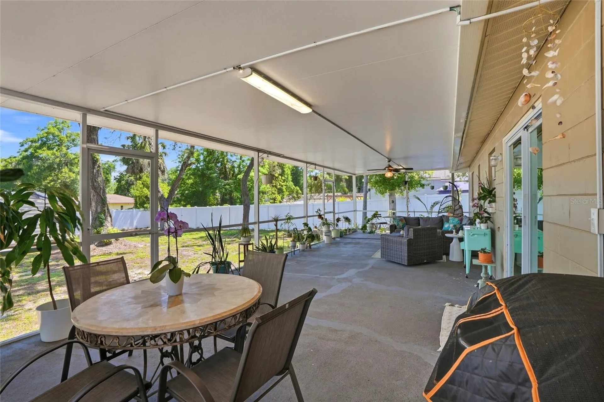 1512 E Hanna Avenue Tampa FL 33610