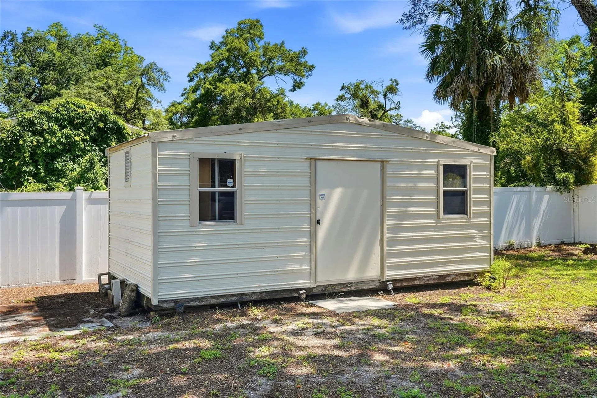 1512 E Hanna Avenue Tampa FL 33610
