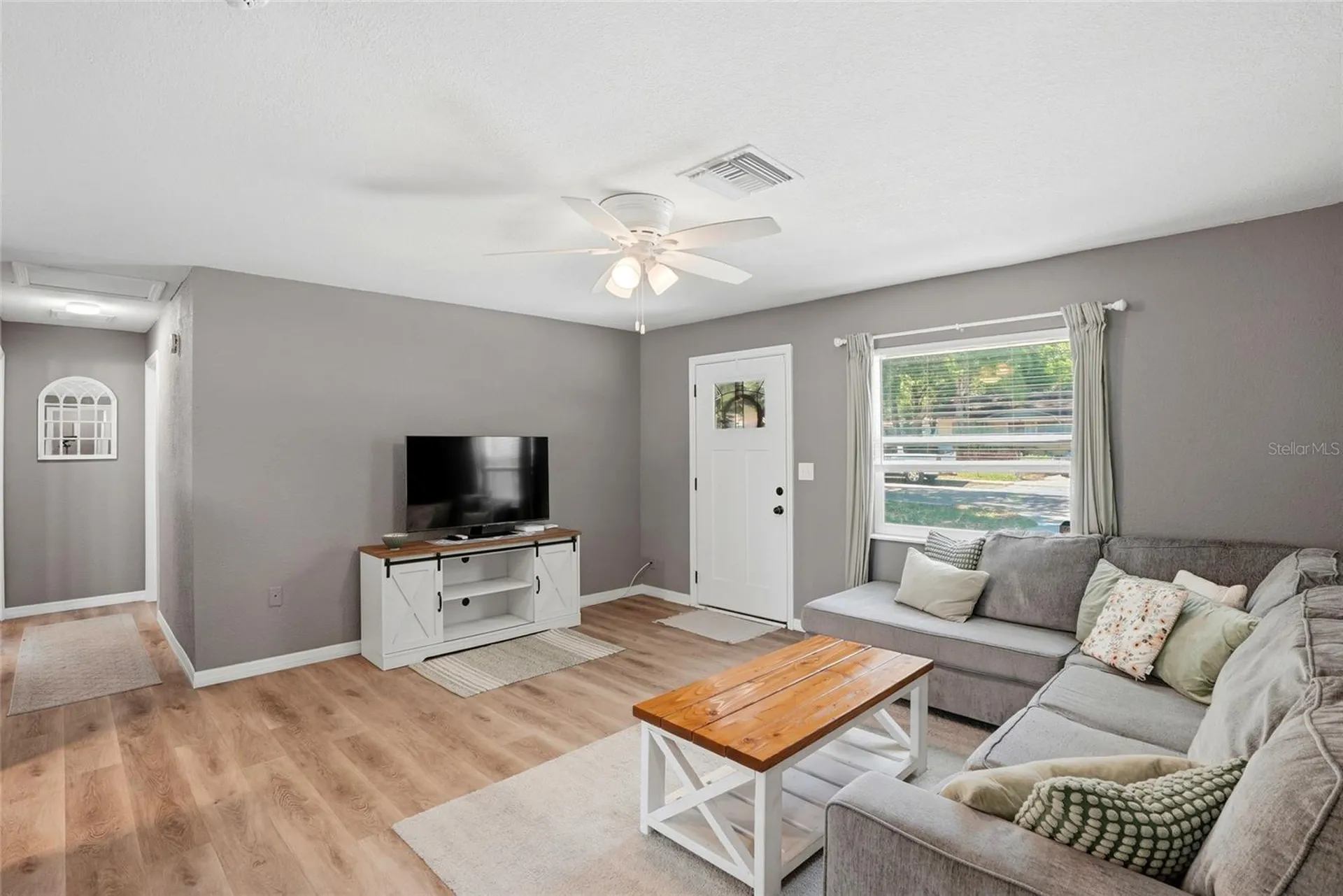 1512 E Hanna Avenue Tampa FL 33610