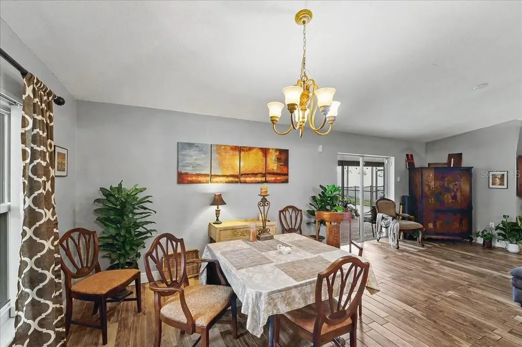 2543 Palmetto Ridge Circle Apopka FL 32712