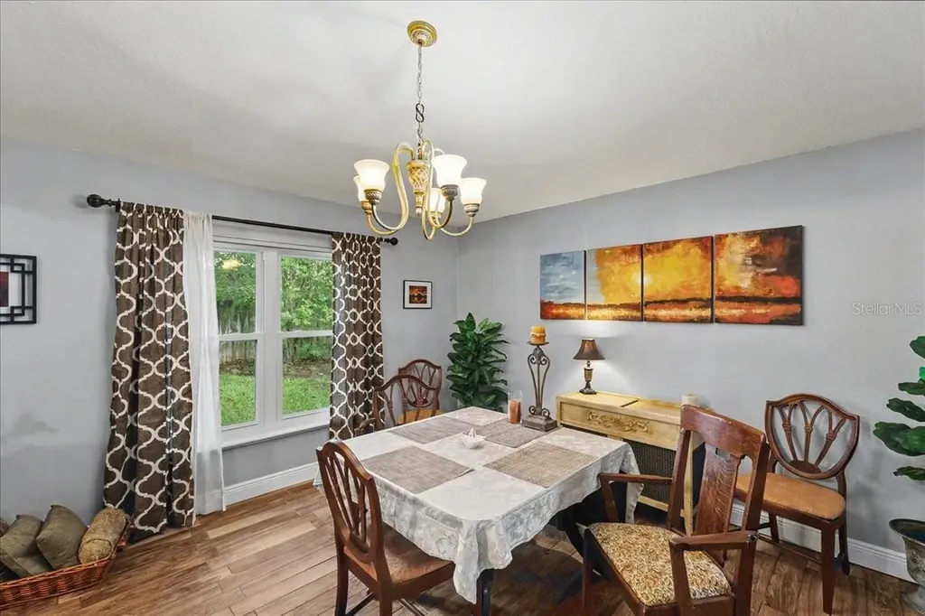 2543 Palmetto Ridge Circle Apopka FL 32712