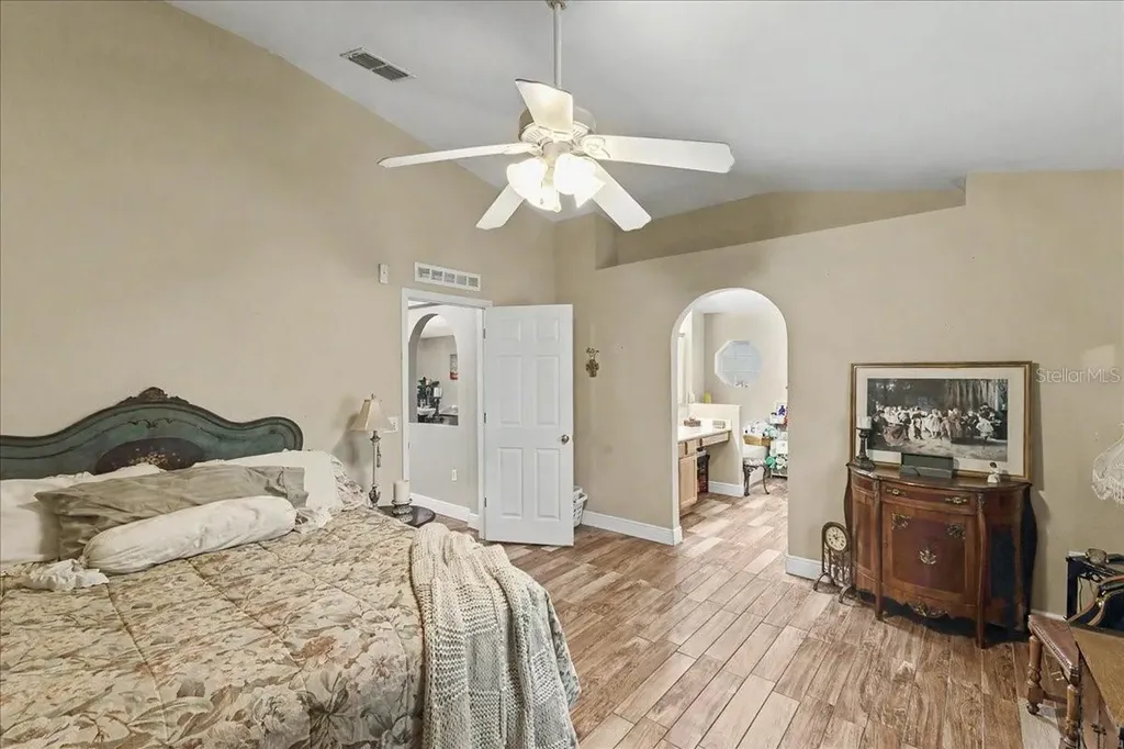 2543 Palmetto Ridge Circle Apopka FL 32712