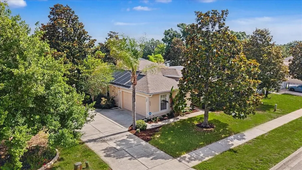 2543 Palmetto Ridge Circle Apopka FL 32712