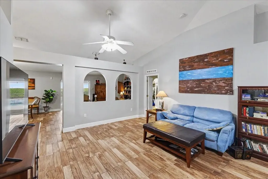 2543 Palmetto Ridge Circle Apopka FL 32712