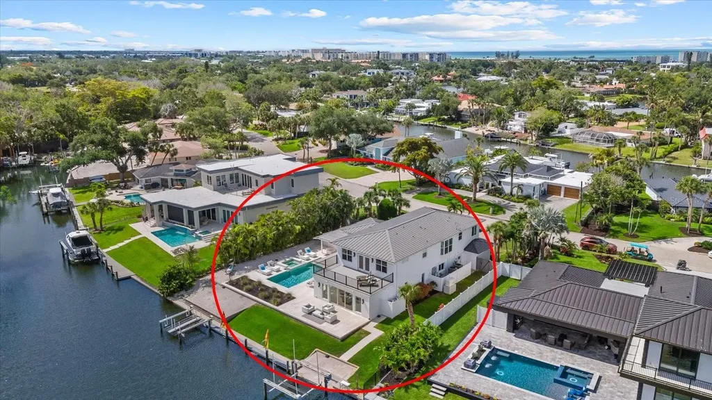 813 Idlewild Way Sarasota FL 34242