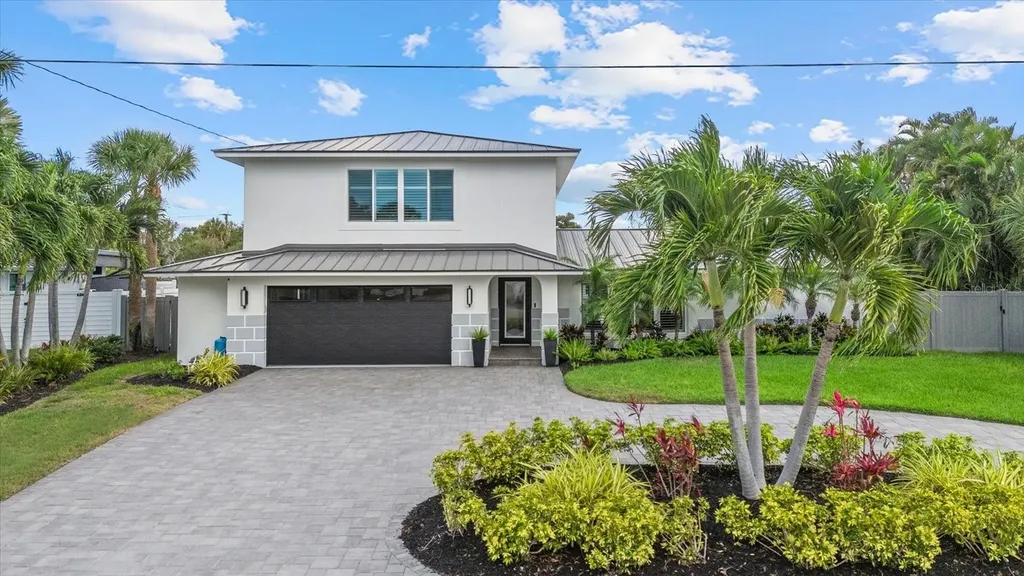813 Idlewild Way Sarasota FL 34242