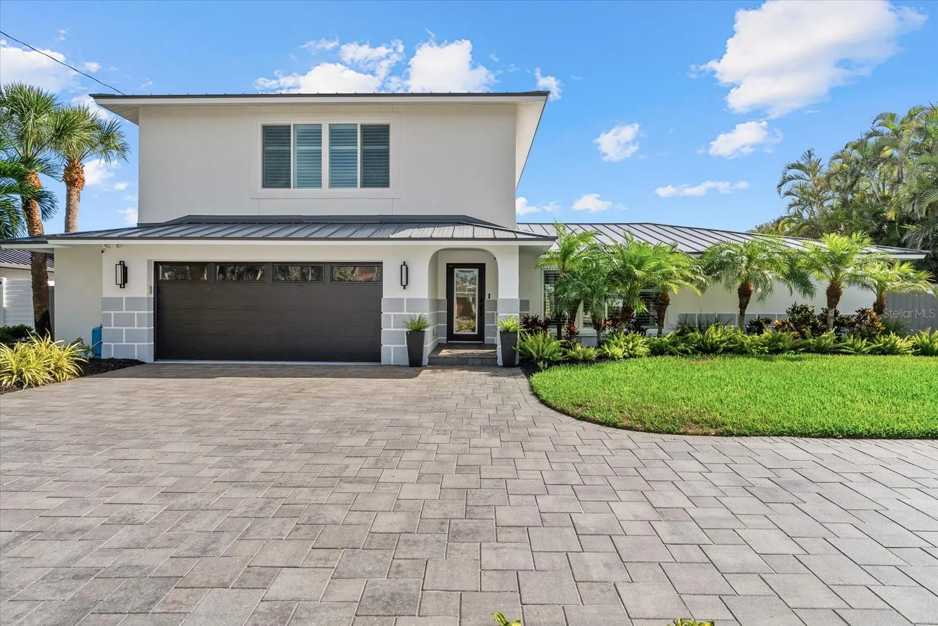 813 Idlewild Way Sarasota FL 34242