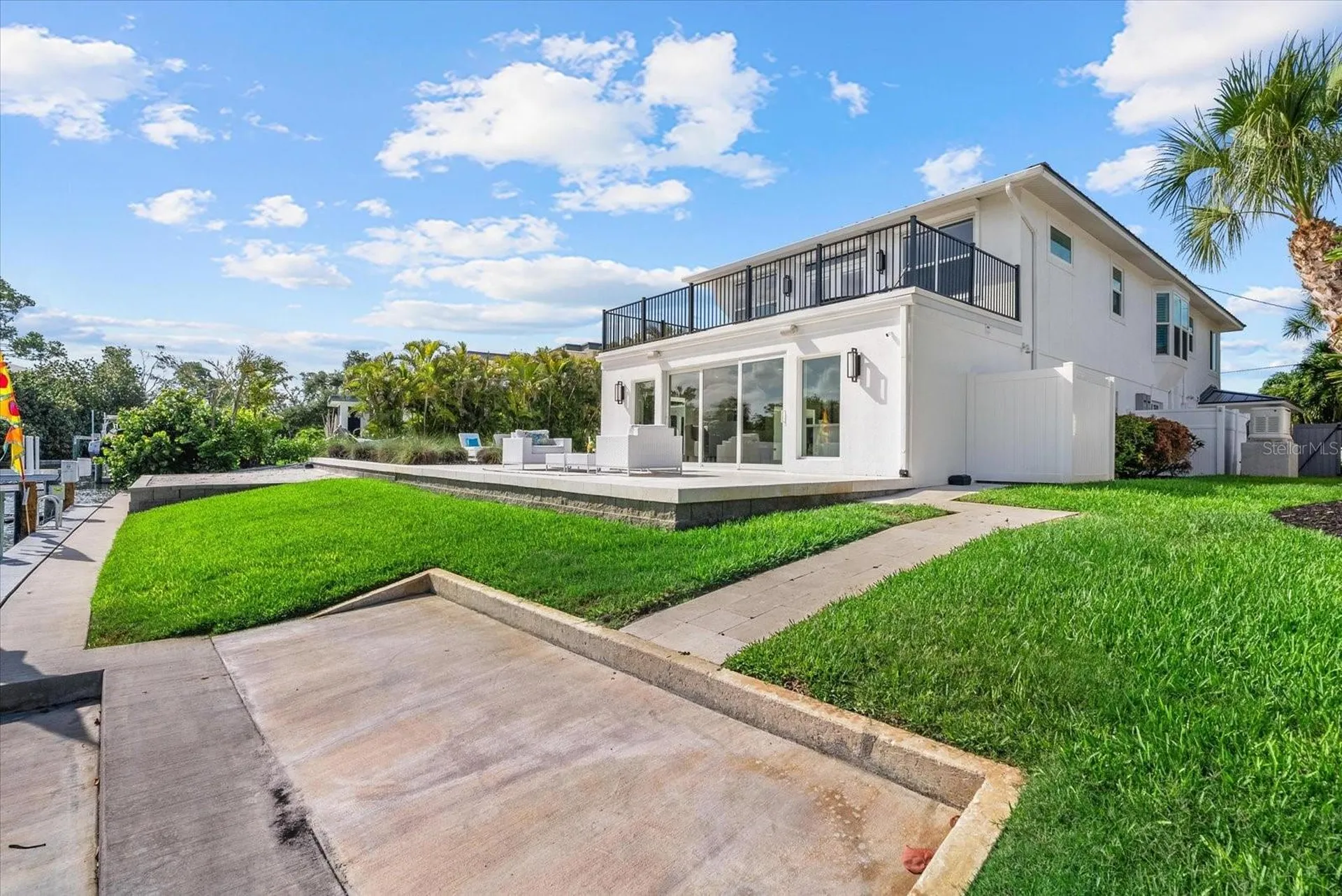 813 Idlewild Way Sarasota FL 34242