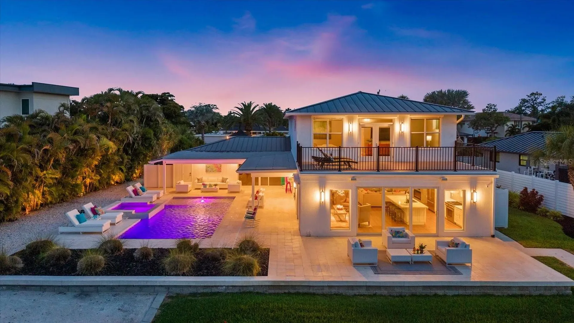 813 Idlewild Way Sarasota FL 34242