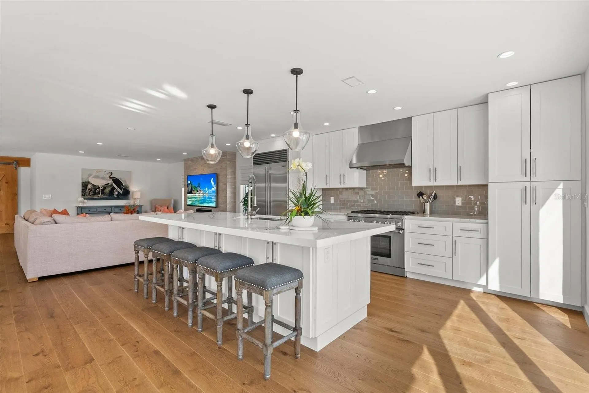 813 Idlewild Way Sarasota FL 34242