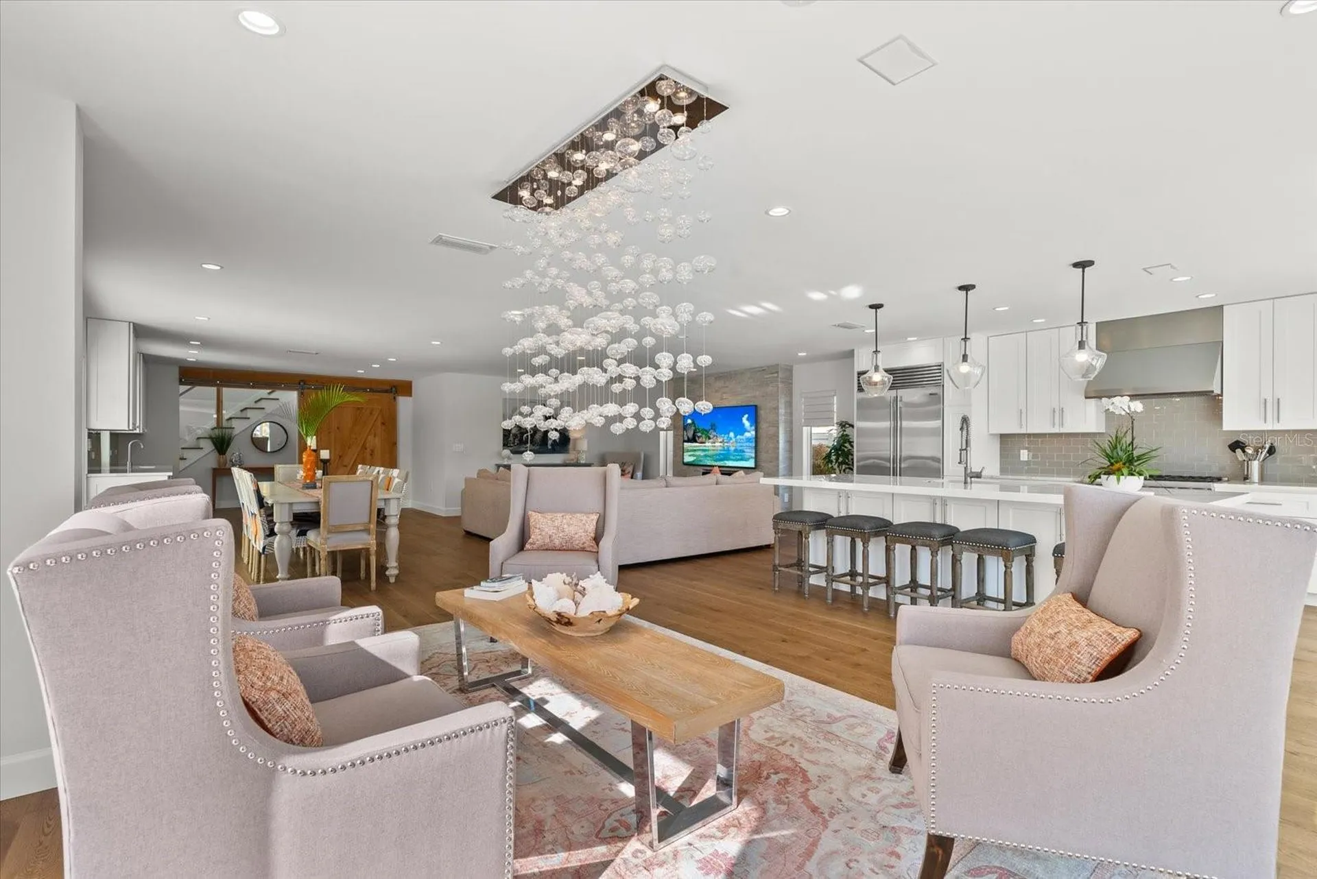 813 Idlewild Way Sarasota FL 34242