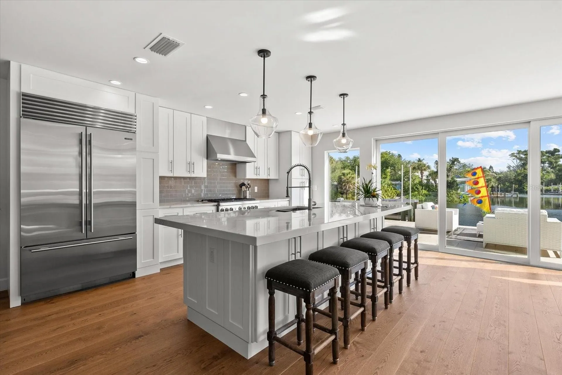 813 Idlewild Way Sarasota FL 34242