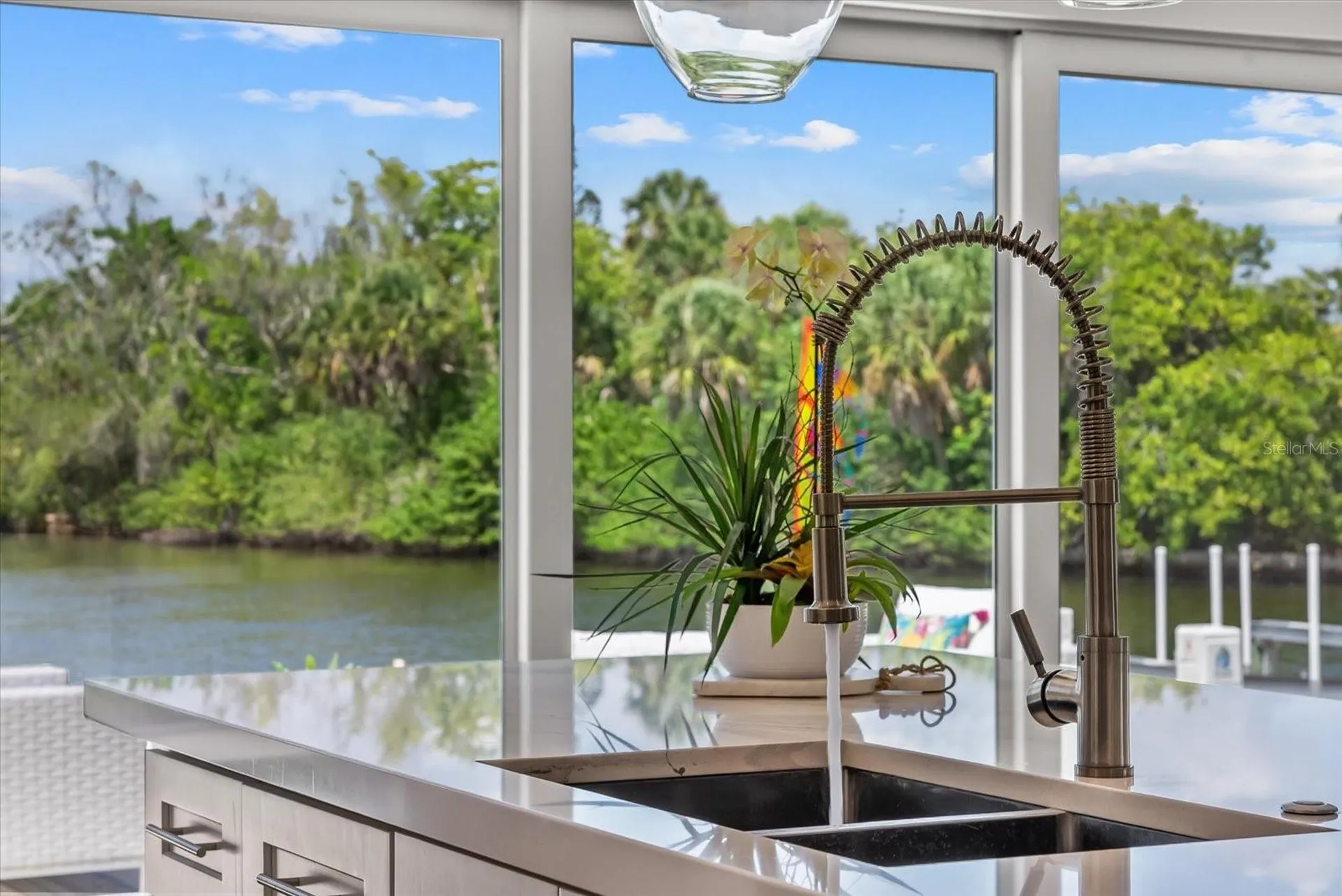 813 Idlewild Way Sarasota FL 34242