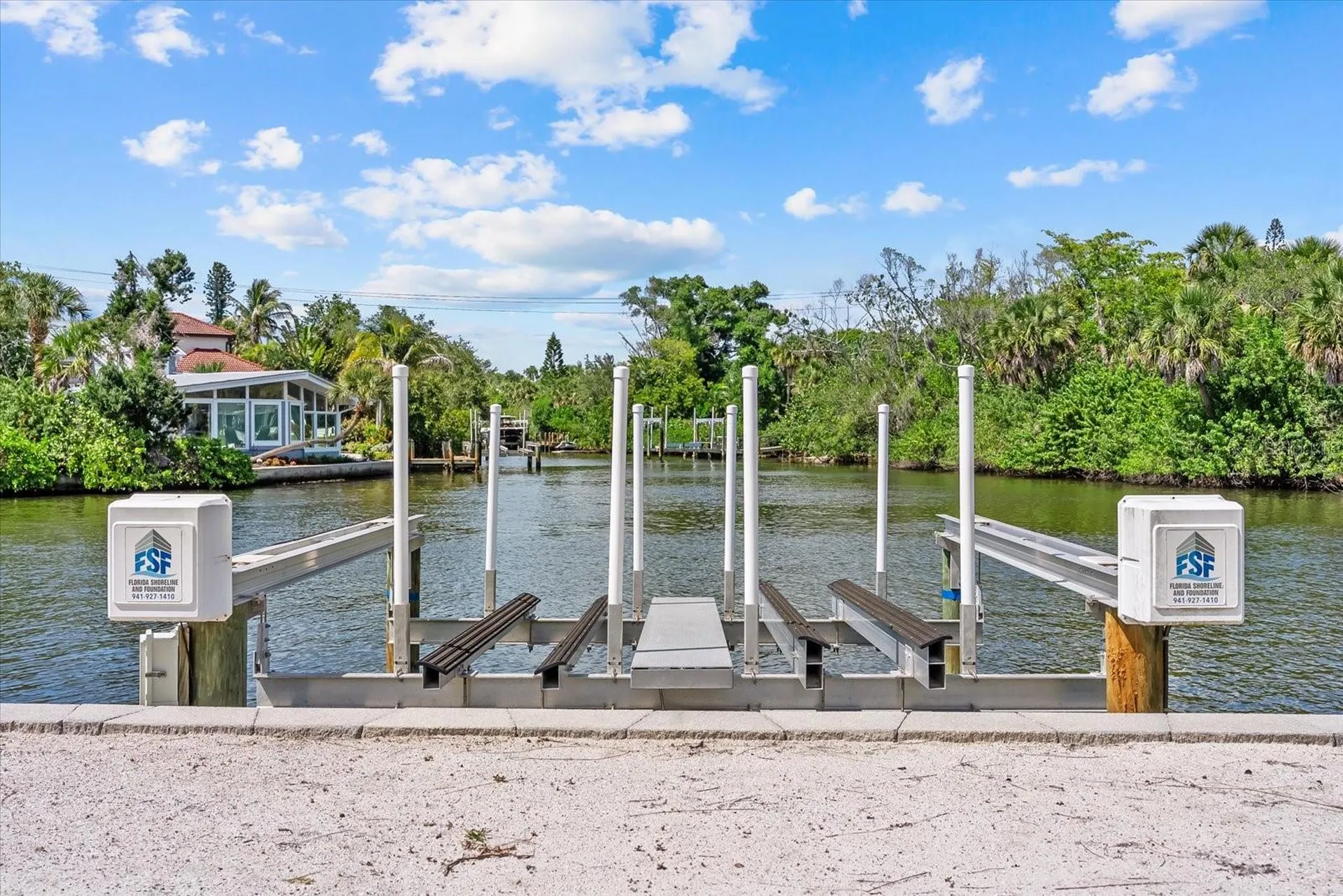813 Idlewild Way Sarasota FL 34242