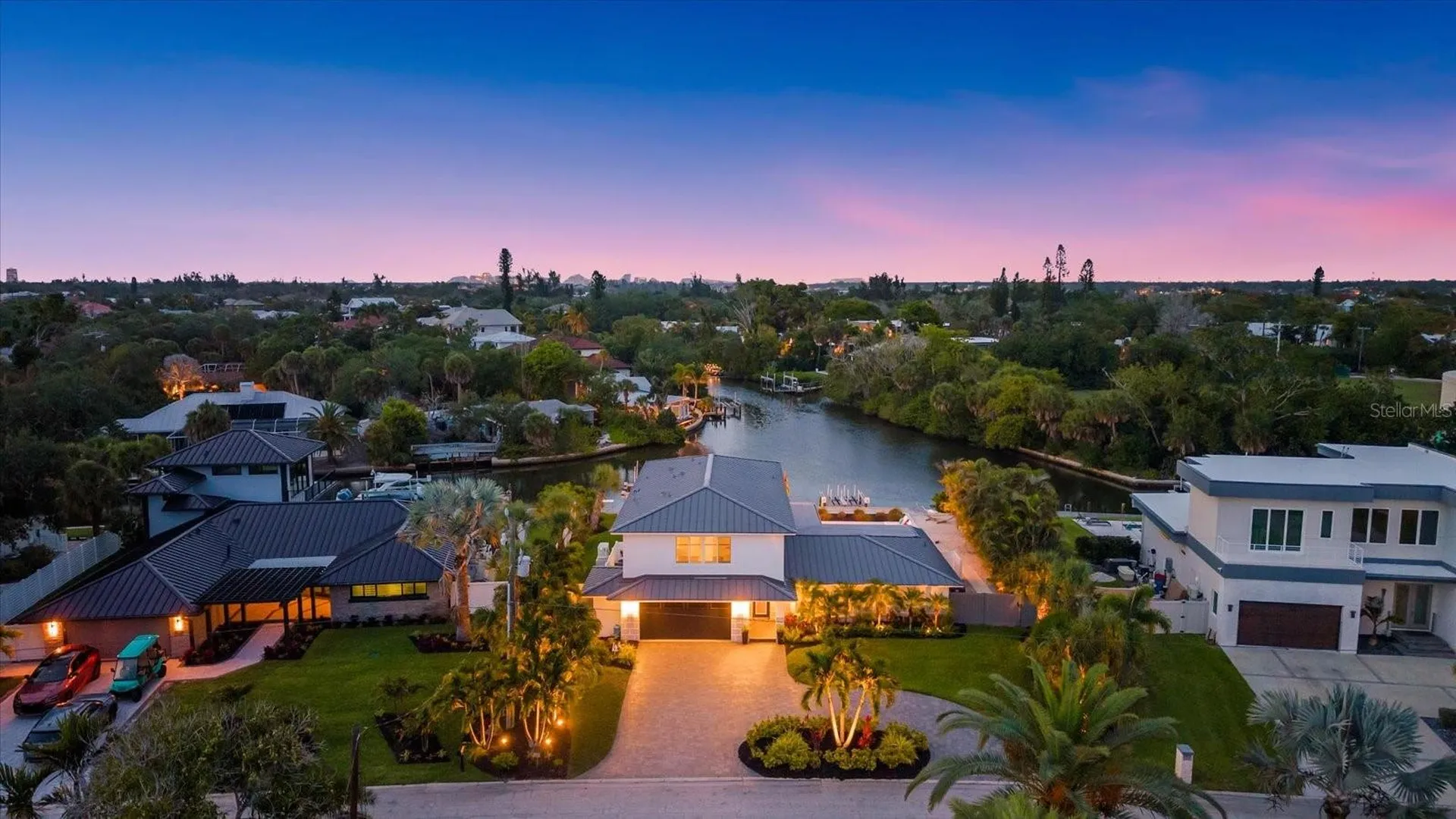 813 Idlewild Way Sarasota FL 34242