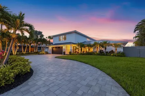 813 Idlewild Way Sarasota FL 34242