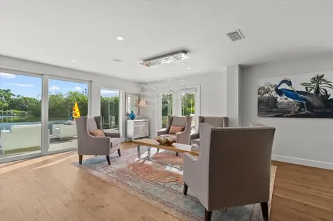 813 Idlewild Way Sarasota FL 34242