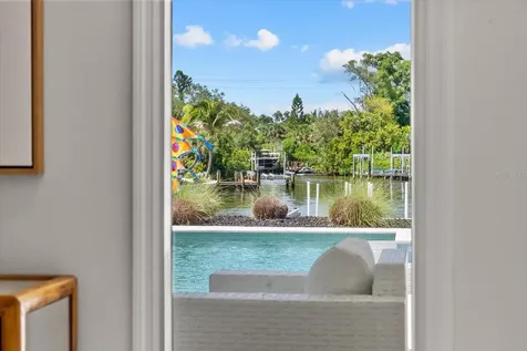 813 Idlewild Way Sarasota FL 34242