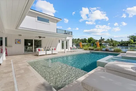 813 Idlewild Way Sarasota FL 34242