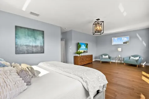 813 Idlewild Way Sarasota FL 34242