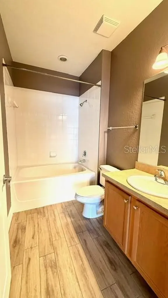 2604 Grand Central Parkway Orlando FL 32839