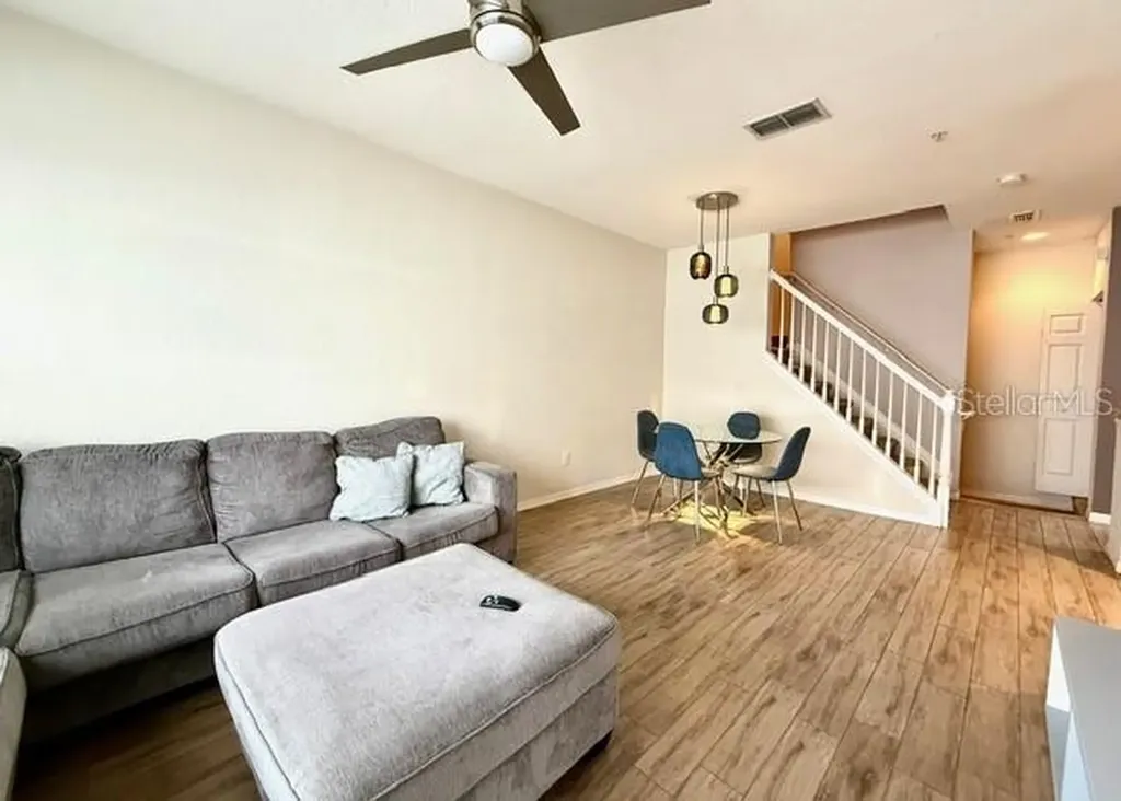 2604 Grand Central Parkway Orlando FL 32839