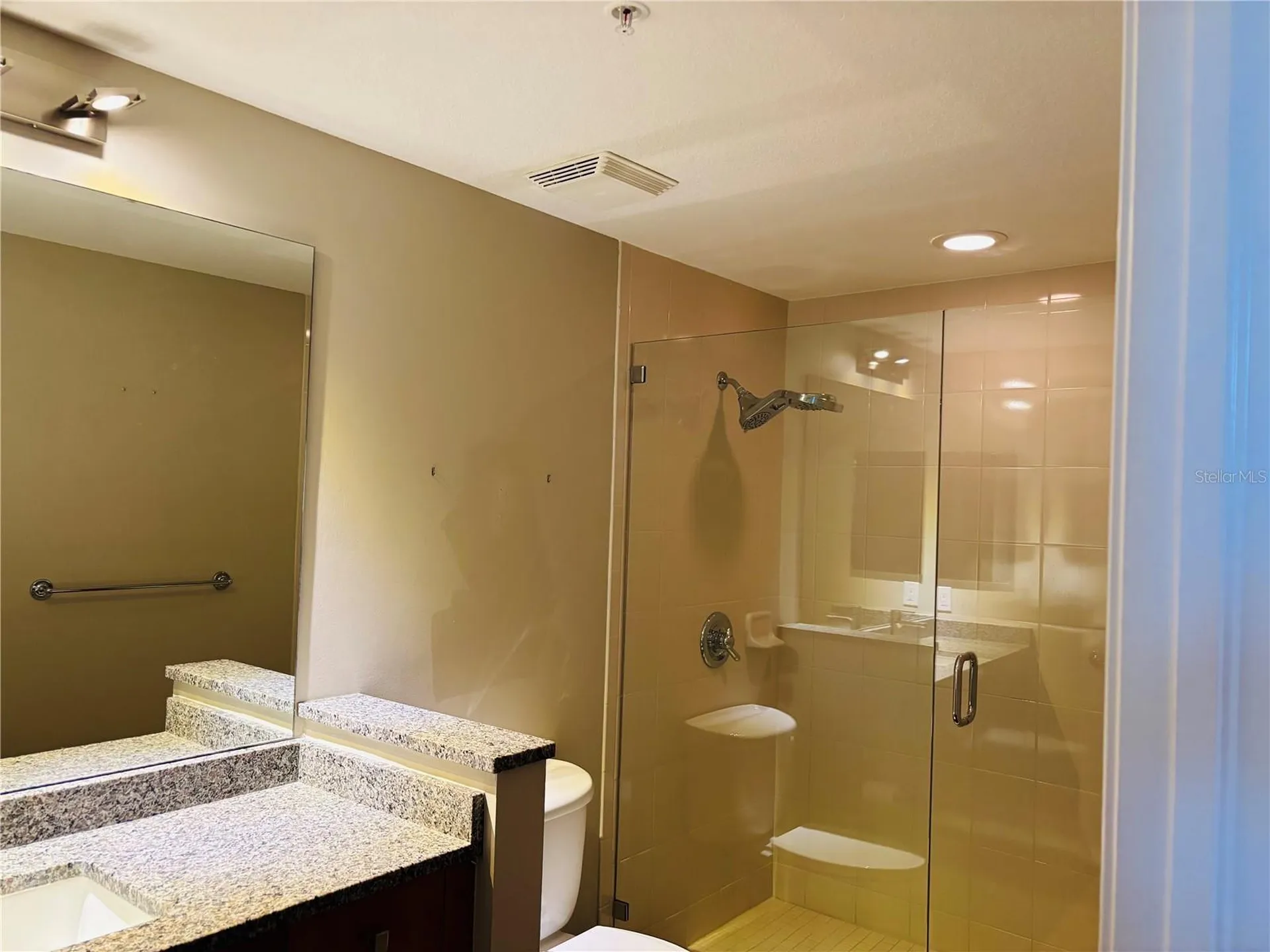 800 N Tamiami Trail Sarasota FL 34236