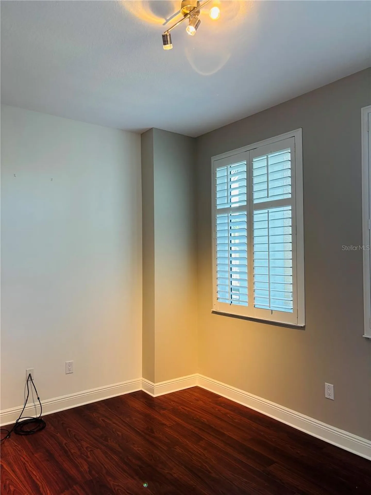 800 N Tamiami Trail Sarasota FL 34236